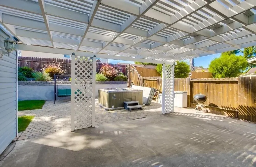 San Diego, California 92129, United States, 5 Bedrooms Bedrooms, ,2 BathroomsBathrooms,Residential,Active,219017