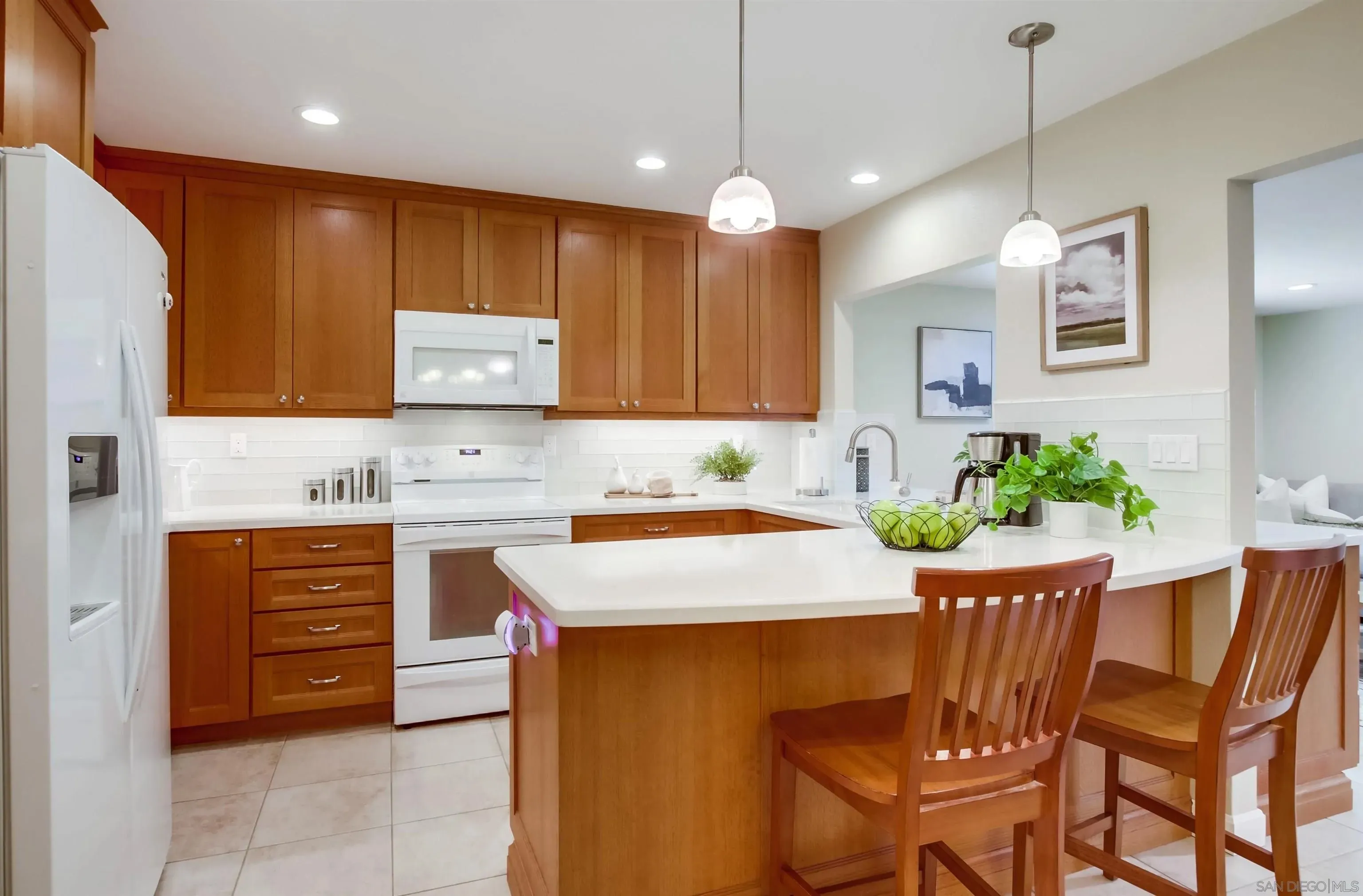 San Diego, California 92129, United States, 5 Bedrooms Bedrooms, ,2 BathroomsBathrooms,Residential,Active,219017