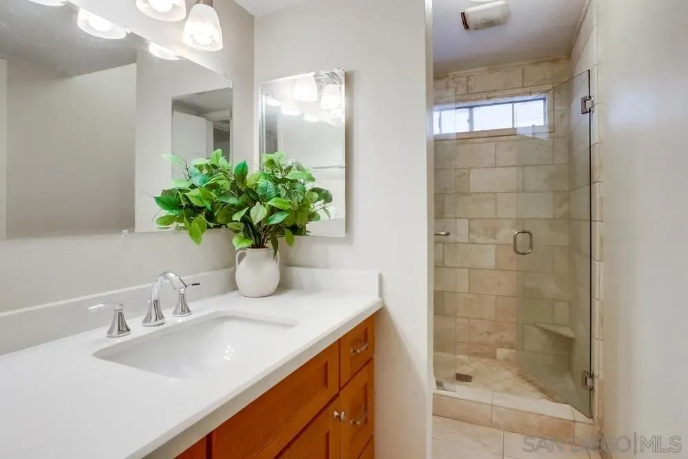 San Diego, California 92129, United States, 5 Bedrooms Bedrooms, ,2 BathroomsBathrooms,Residential,Active,219017