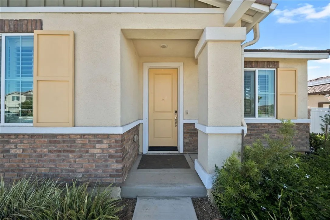 32839 Waylon Court