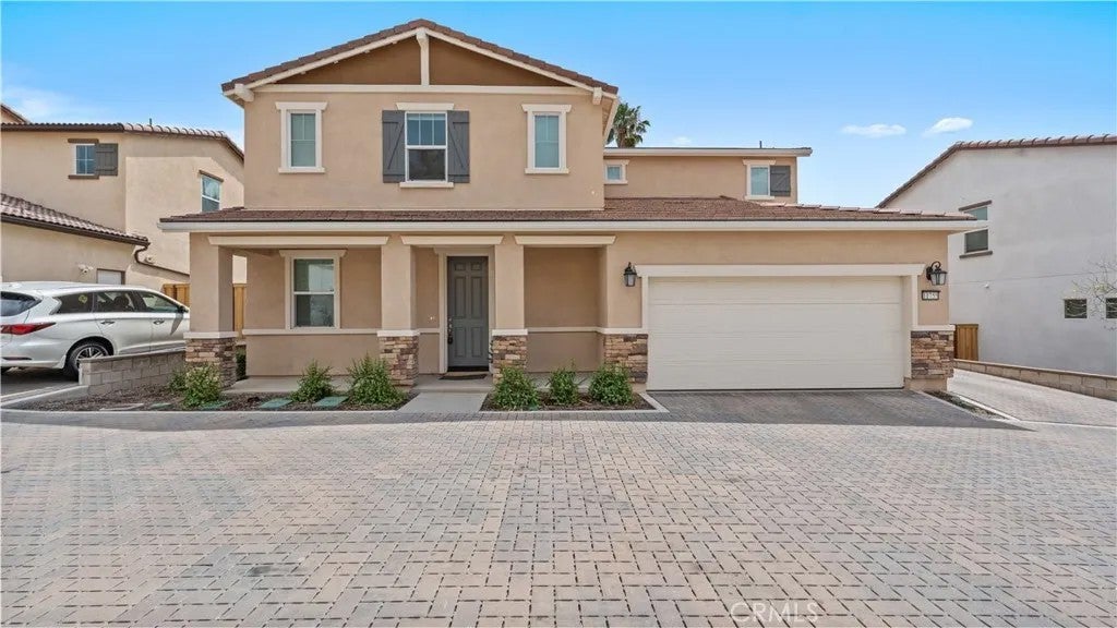11755 Fenton