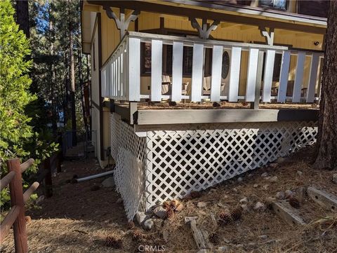 Tiny photo for 637 Sugarloaf Boulevard, Big Bear, CA 92314 (MLS # BB25274136)