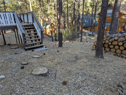 Tiny photo for 637 Sugarloaf Boulevard, Big Bear, CA 92314 (MLS # BB25274136)