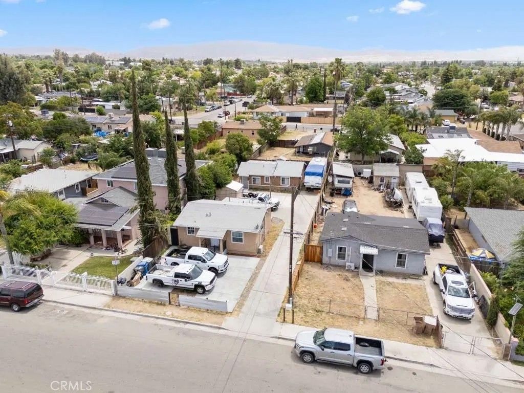 Photo of 603 Hill St, Bakersfield, CA 93306 (MLS # RS26071590)