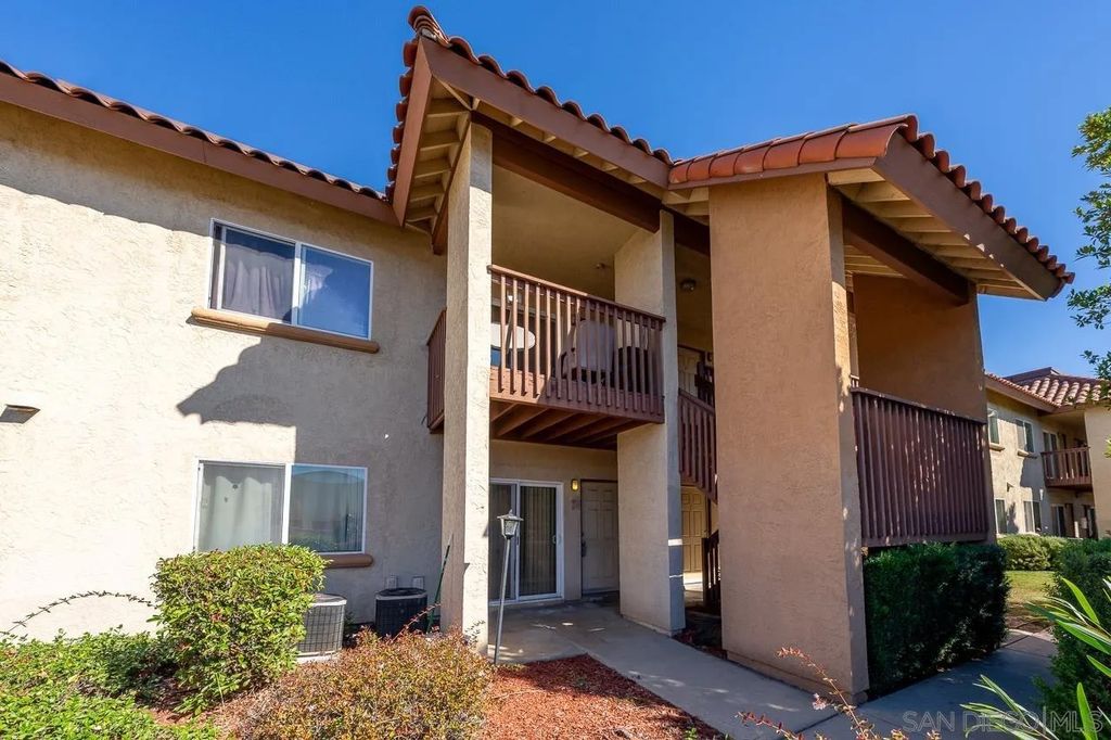 Photo of 174 Chambers St #1, El Cajon, CA 92020 (MLS # 250043024)