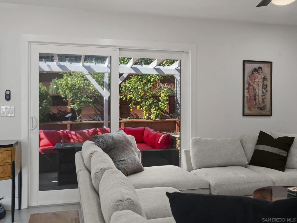 Photo of 10252 Santana Street, Santee, CA 92071 (MLS # 260003213)