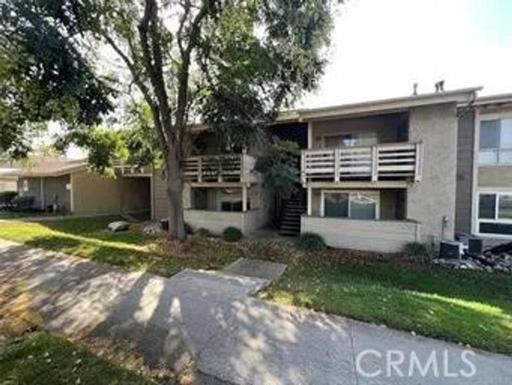 Photo of 1130 E Alosta Ave #B102, Azusa, CA 91702 (MLS # WS26056049)