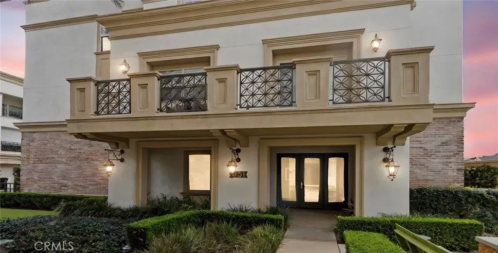 Photo of 431 S Anaheim Blvd #5, Anaheim, CA 92805 (MLS # SW26024670)