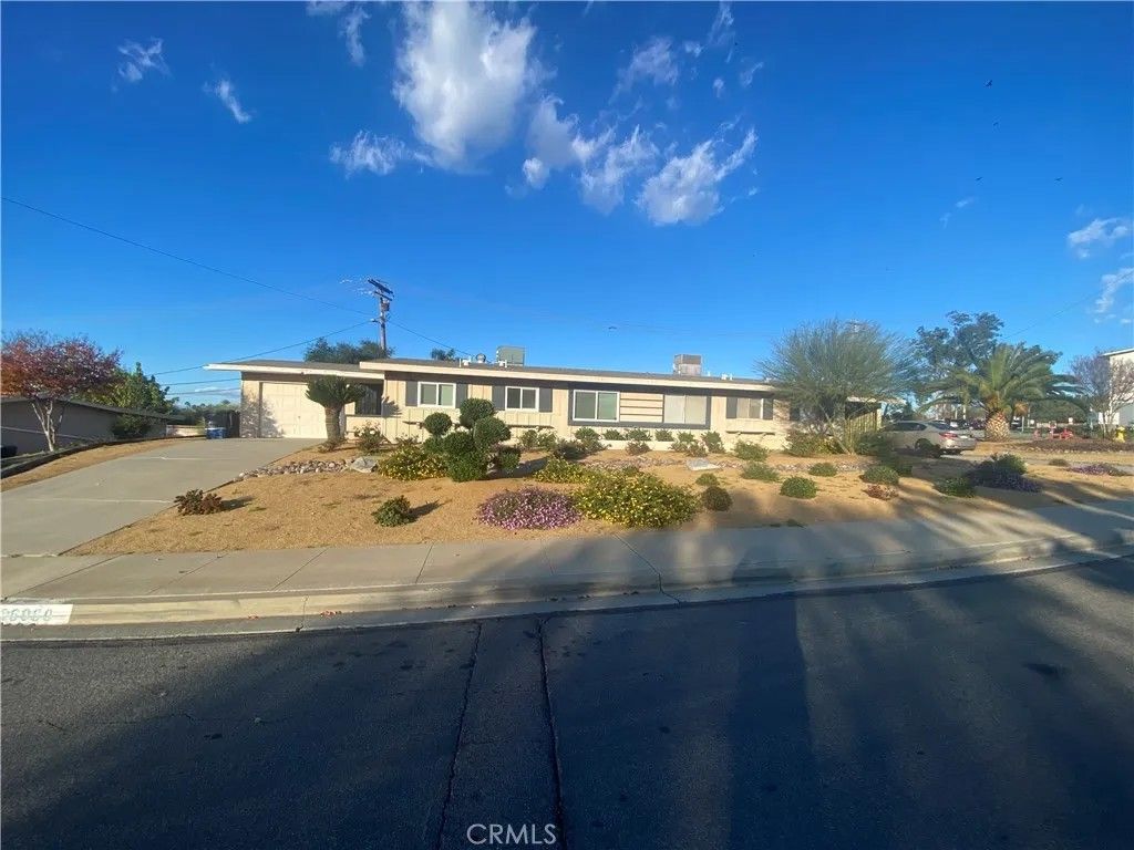 Photo of 26980 Augusta Dr, Menifee, CA 92586 (MLS # TR26007129)