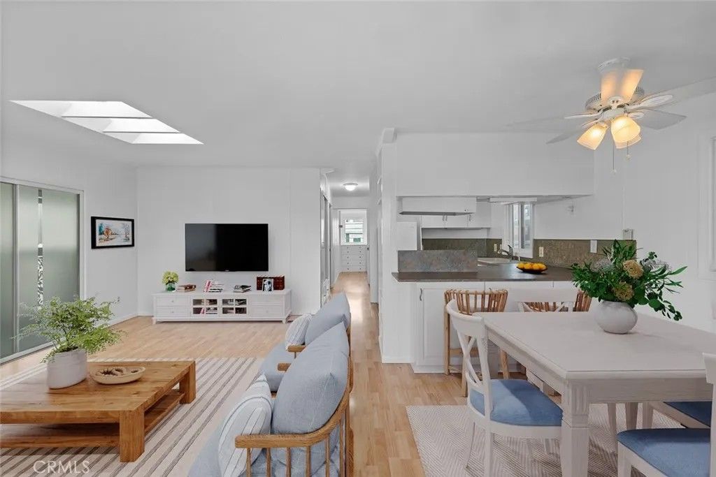 Photo of 307 Lexinton Cir, Newport Beach, CA 92660 (MLS # NP25280570)