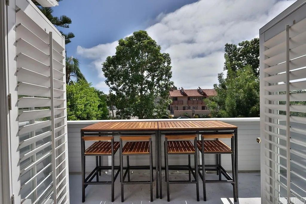 Photo of 828 D Avenue, Coronado, CA 92118 (MLS # PTP2509313)