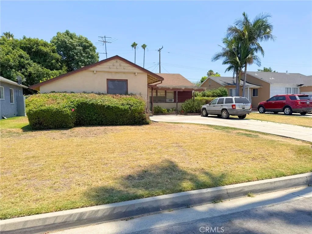 1226 Pontenova Avenue
