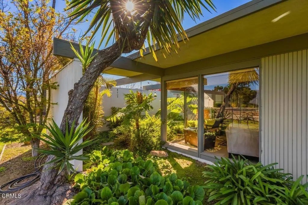 669 Highland Drive