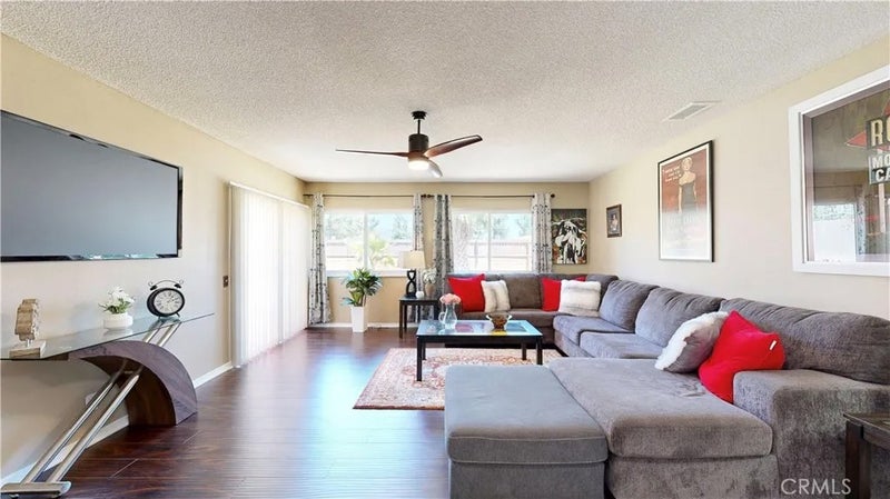 4973 Cambridge