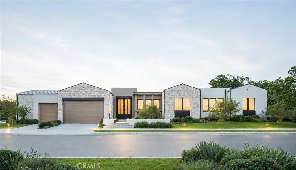 1900 Altura Drive