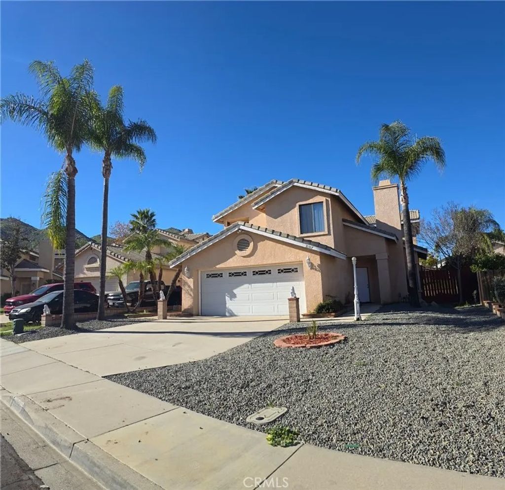 Photo of 10387 Crossing Green Circle, Moreno Valley, CA 92557 (MLS # OC26010953)