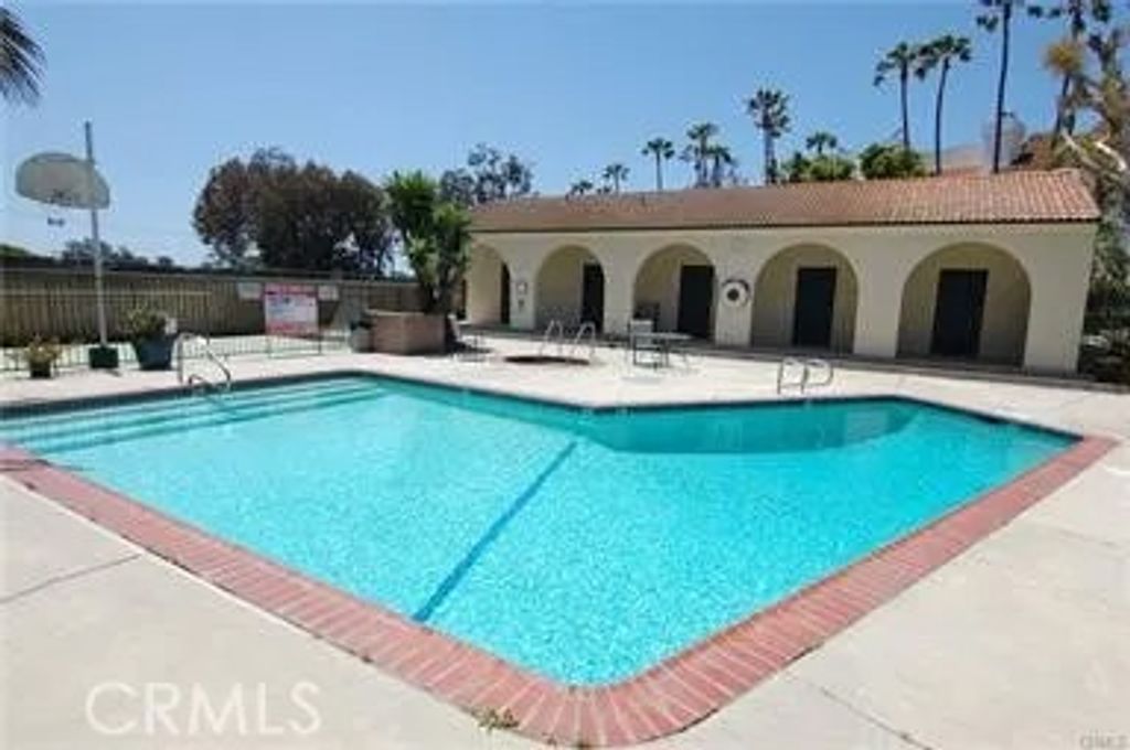 Photo of 6491 Kanan Dume Rd, Malibu, CA 90265 (MLS # SR26089919)
