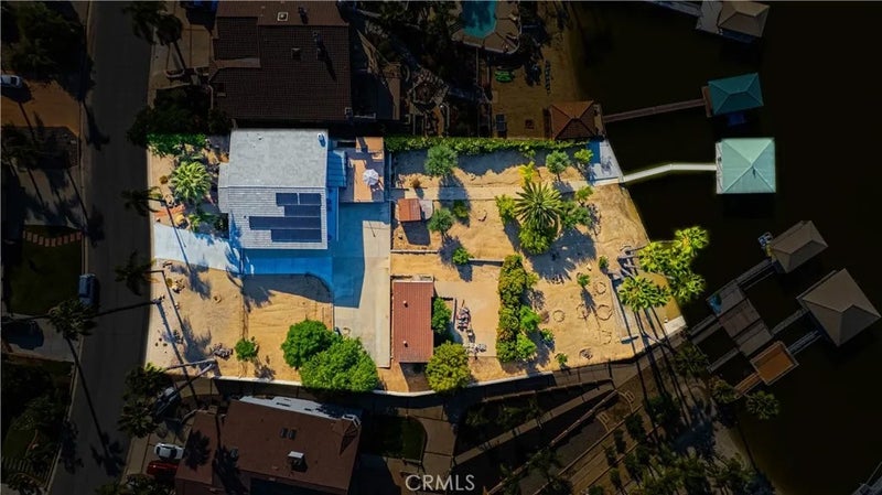 23256 Gray Fox Drive