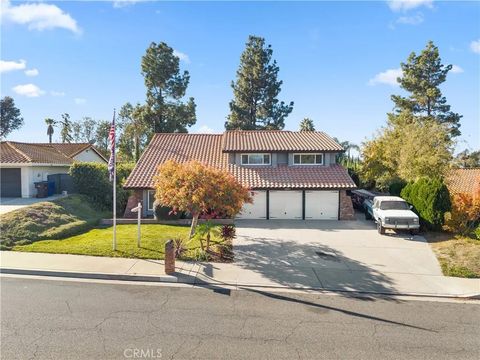 Photo of 6801 Rycroft Drive, Riverside, CA 92506 (MLS # TR26057001)