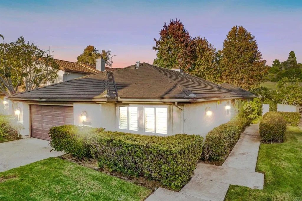 Photo of 15027 Caminito Ladera, Del Mar, CA 92014 (MLS # NDP2510158)