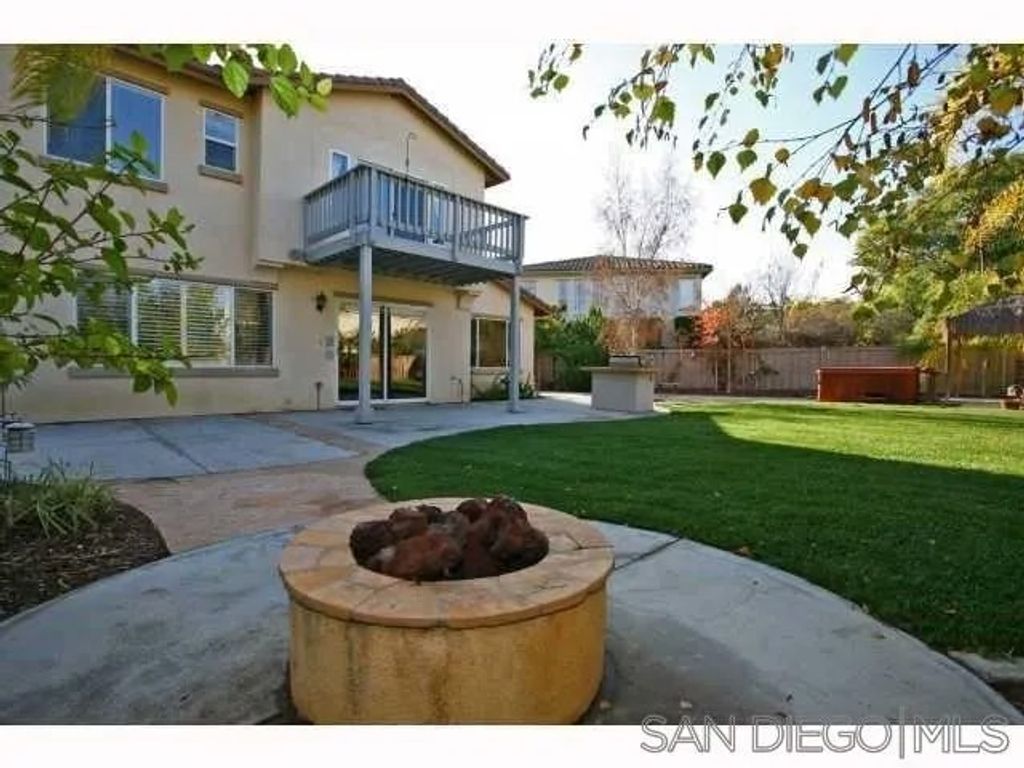 Photo of 3665 Strata Dr, Carlsbad, CA 92010 (MLS # 260002129)