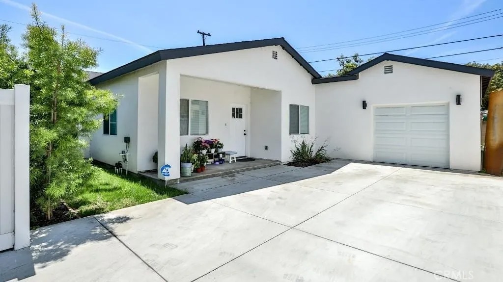 13611 Glenhaven Drive