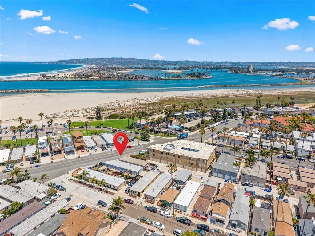 5161 W. Point Loma Blvd