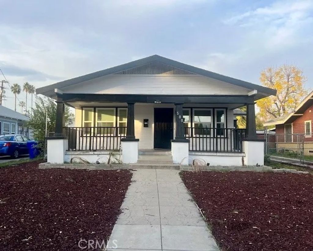 Photo of 580 W 21st St, San Bernardino, CA 92405 (MLS # IG25270715)