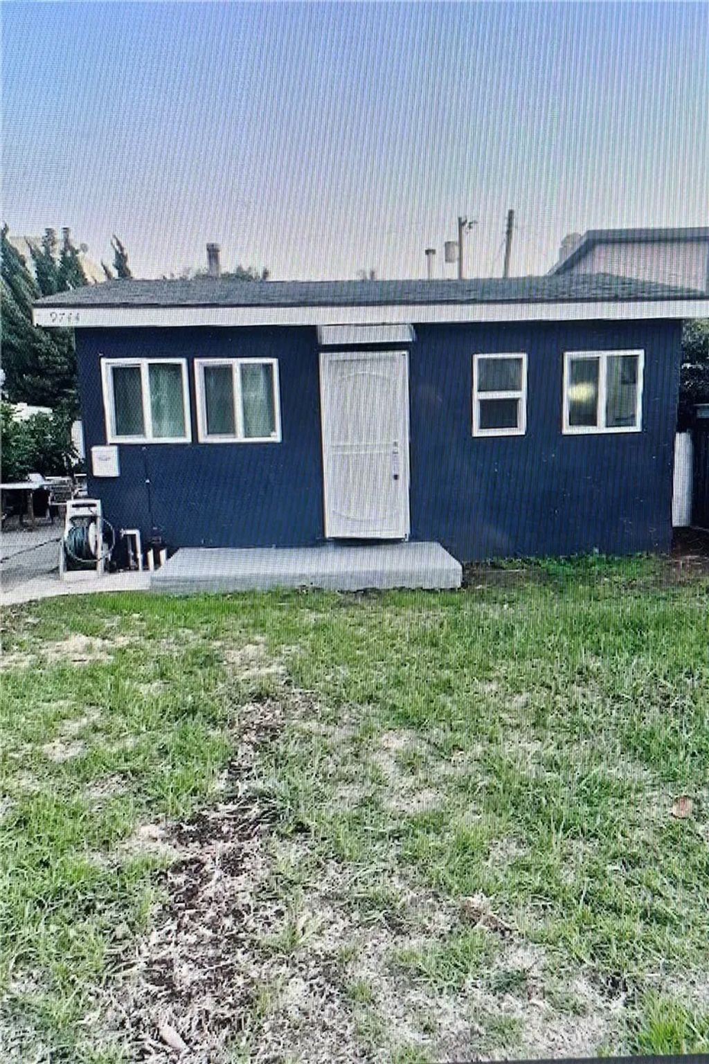 Photo of 9744 Charnock, Los Angeles, CA 90034 (MLS # IV25267012)