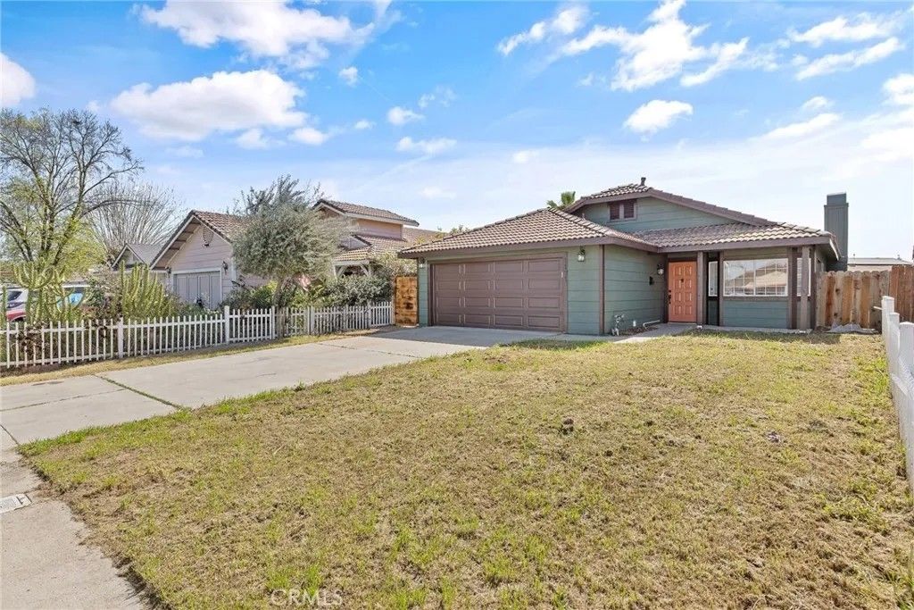 Photo of 1171 State Street, Hanford, CA 93230 (MLS # FR26064369)