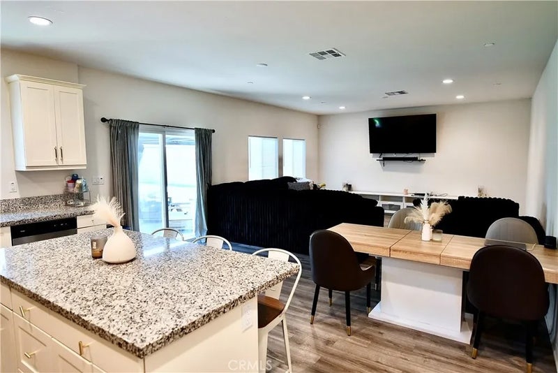 11387 Quail Hollow