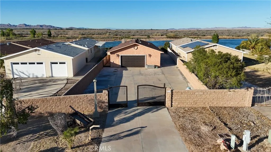 4841 Hidden Beaches Drive