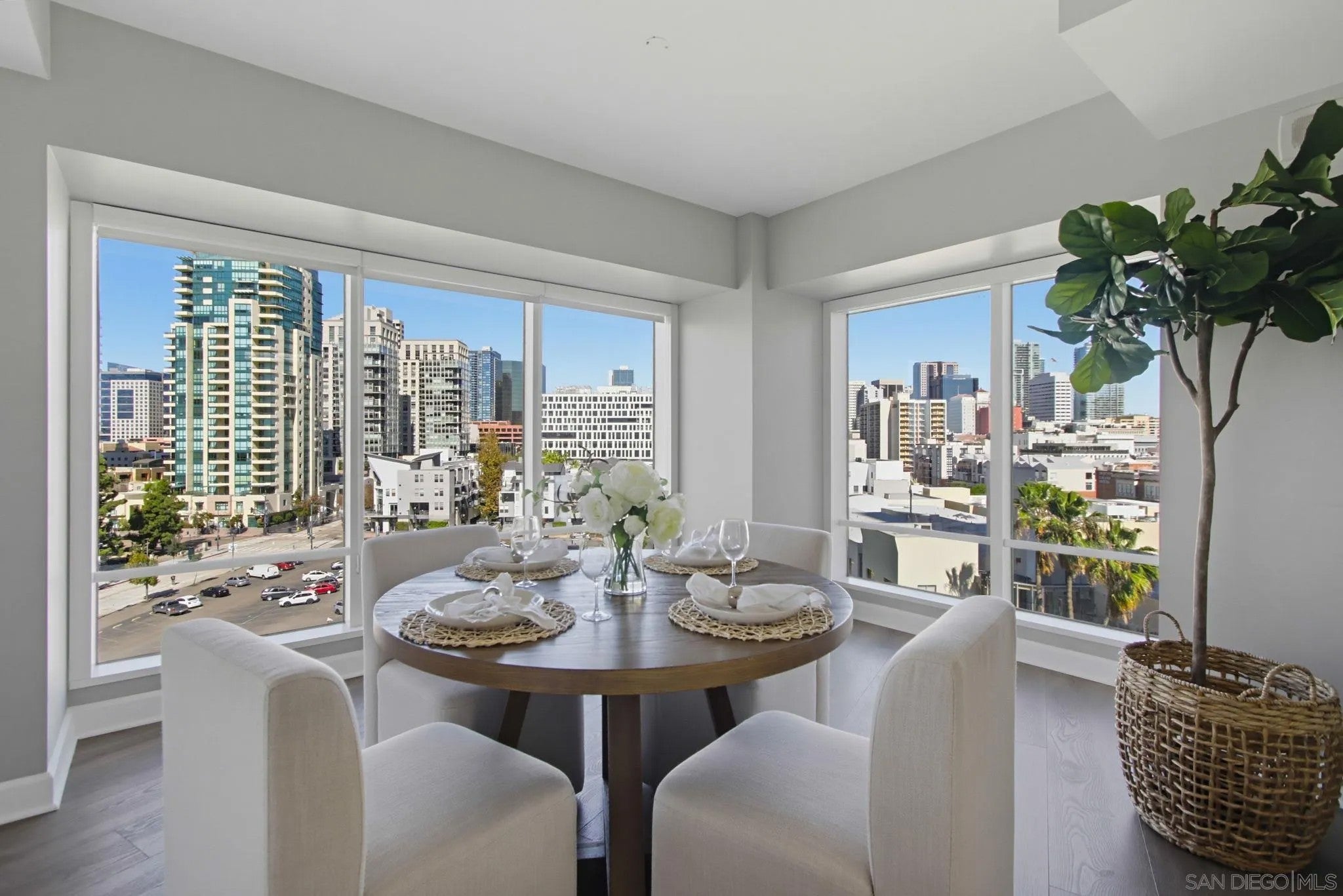 100 Harbor Dr 804