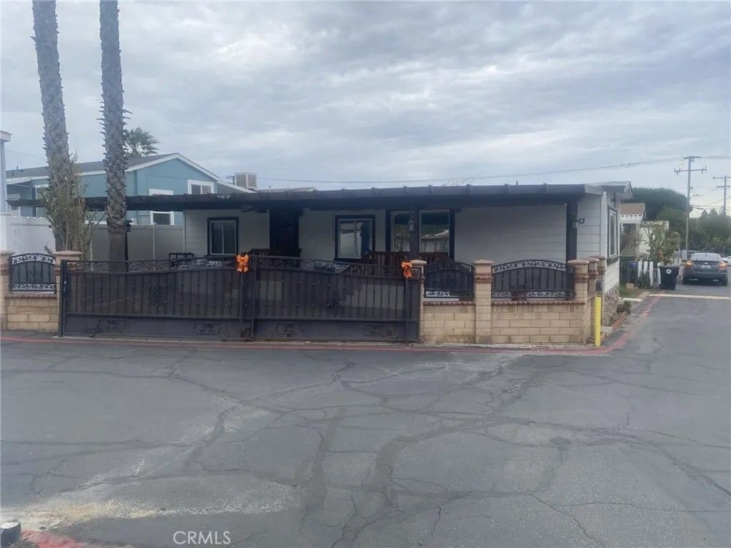 Photo of 3319 Avalon St #33, Jurupa Valley, CA 92509 (MLS # OC25282060)