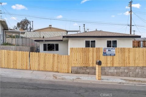 Photo of 937 E Elizabeth Street, Barstow, CA 92311 (MLS # IN26039425)