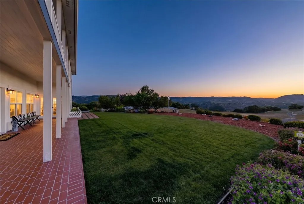 22252 Monte Rancho Dr