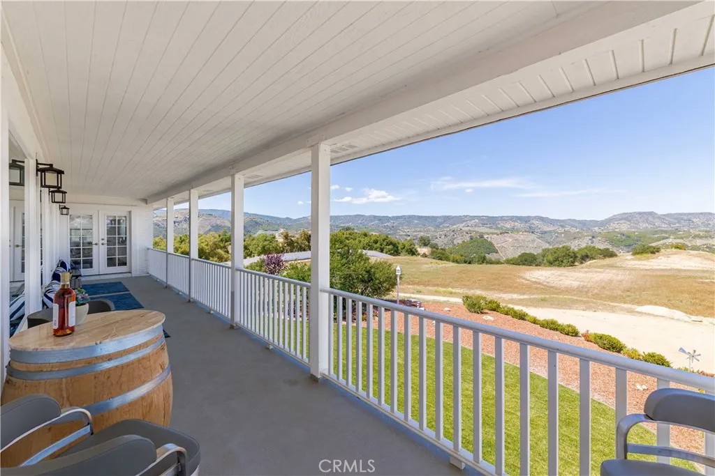 22252 Monte Rancho Dr