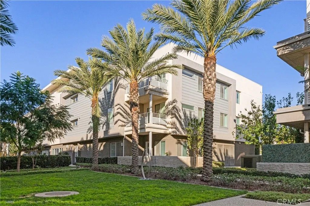 Photo of 1891 S Union #99, Anaheim, CA 92805 (MLS # OC25266626)