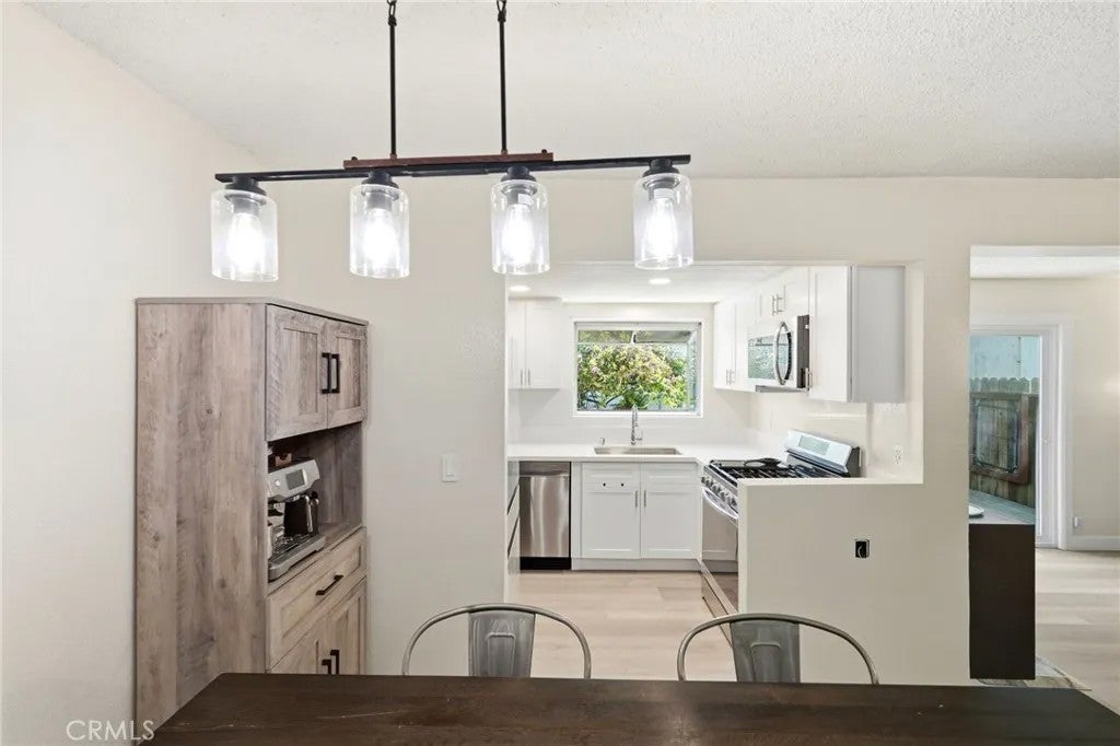 15228 Ramona