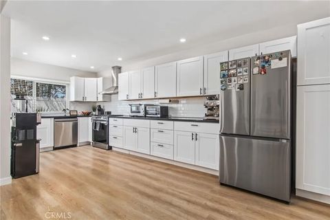 Tiny photo for 42665 San Julian Place, Temecula, CA 92592 (MLS # SW26067831)