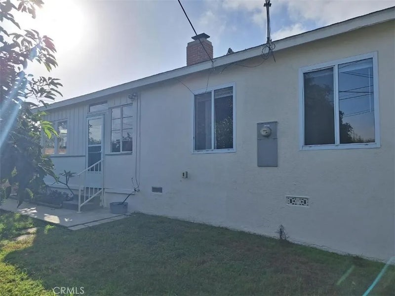 2813 Sonoma