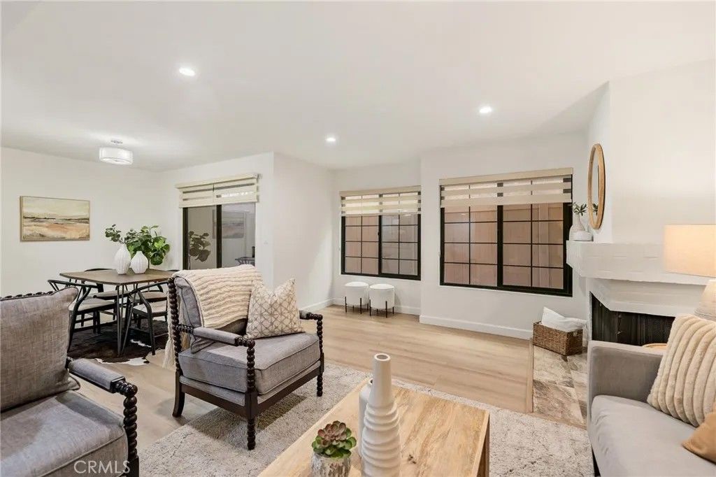 Photo of 441 E San Jose Ave #111, Burbank, CA 91501 (MLS # AR26036958)