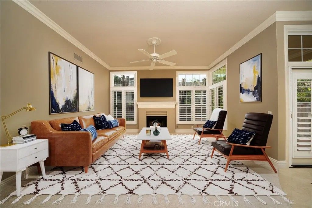 Photo of 12999 Caminito Pointe Del Mar, Del Mar, CA 92014 (MLS # OC25022789)