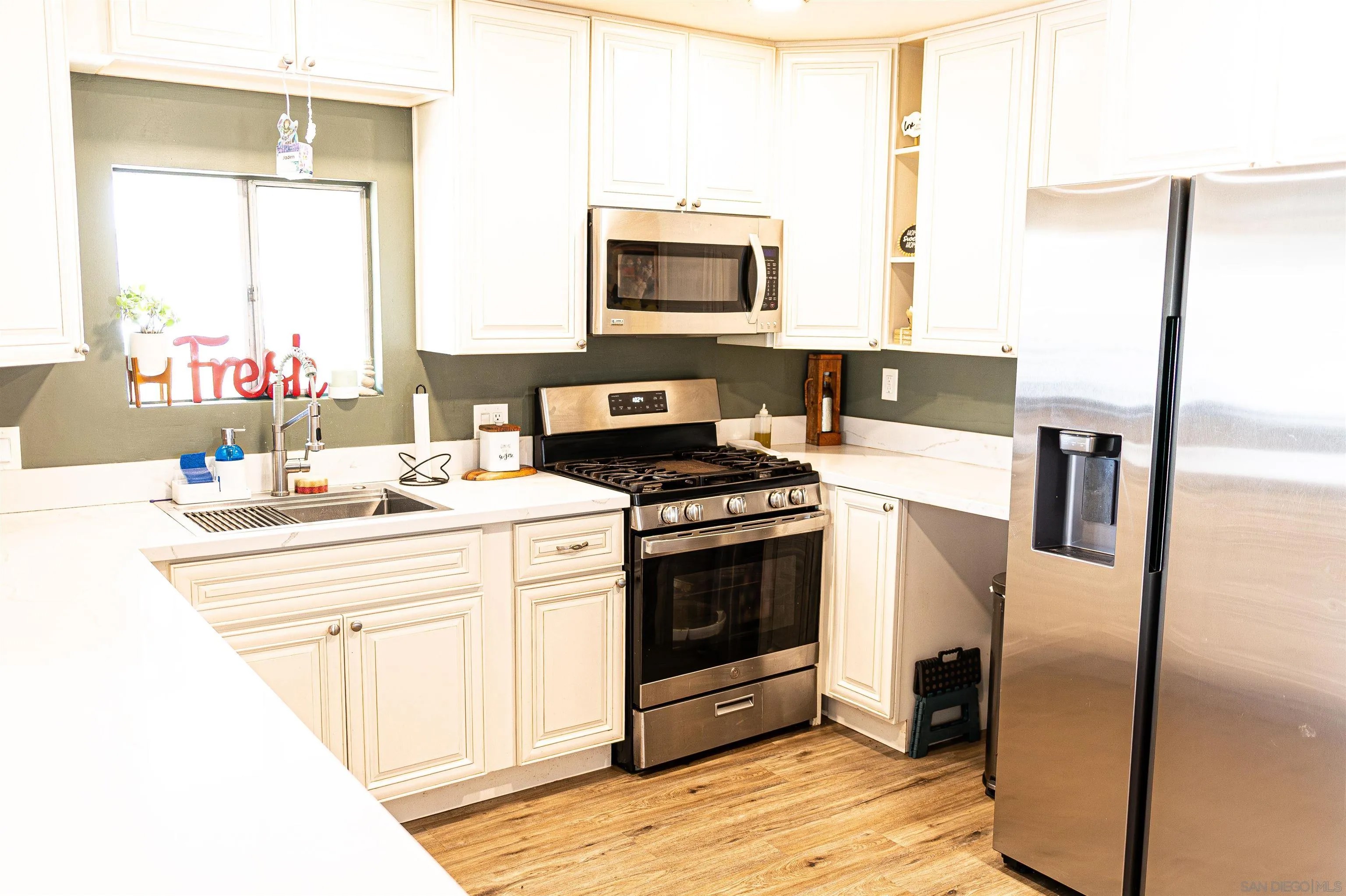 400 Greenfield Dr SPC 122