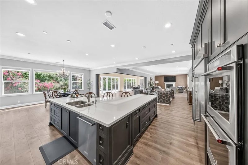 4090 Duke Dr