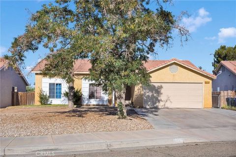 Photo of 14753 Kimberly St, Adelanto, CA 92301 (MLS # HD25276231)