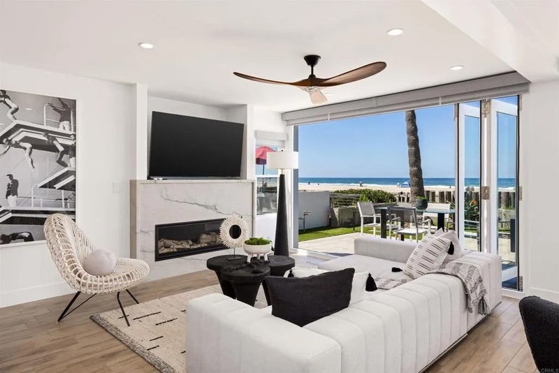 2981 Ocean Front Walk 1