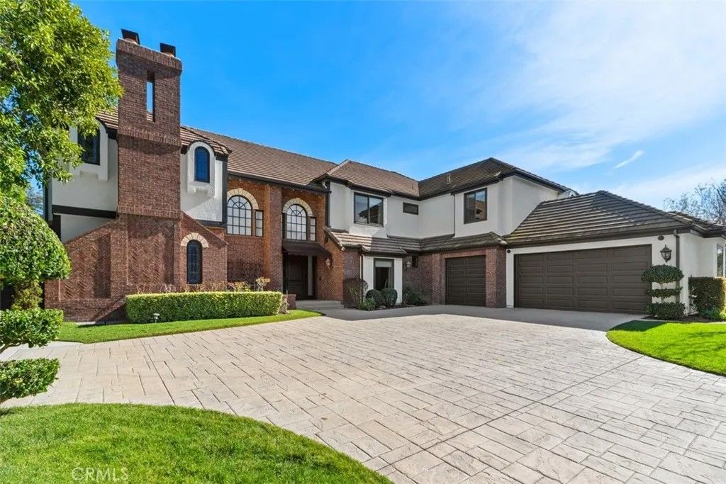 Photo of 23762 Via Monte, Coto De Caza, CA 92679 (MLS # OC26014717)