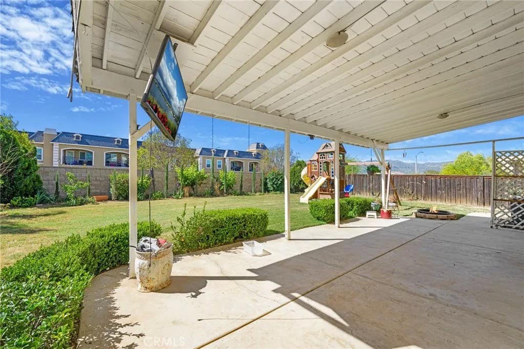 Photo of 23281 Highland Oaks Court, Wildomar, CA 92595 (MLS # SW26065517)