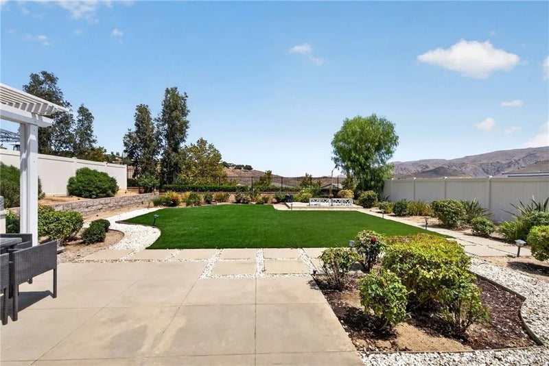 11508 Kingbird Drive
